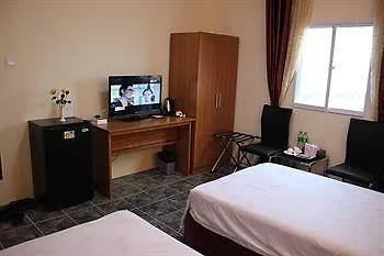 Yangon Good Time Hotel 2*,